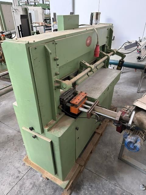 4SS802201-Caselli-Group-VENEER-CUTTING-MACHINE-100-MM (2).jpeg